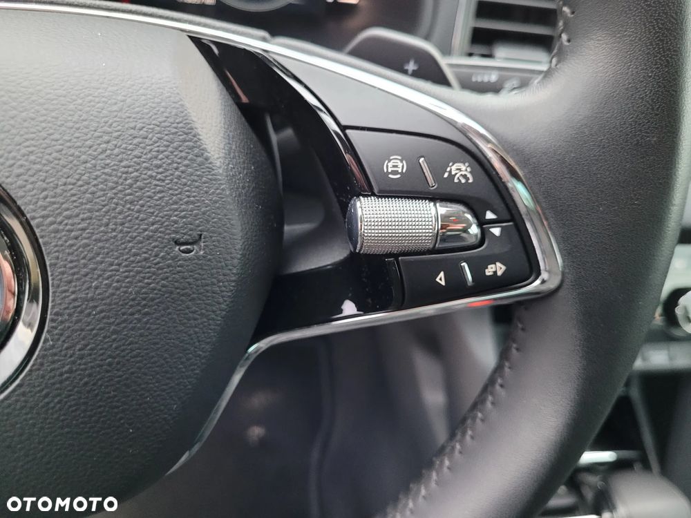 Skoda Karoq 2.0 TDI 4x4 DSG Selection - 24