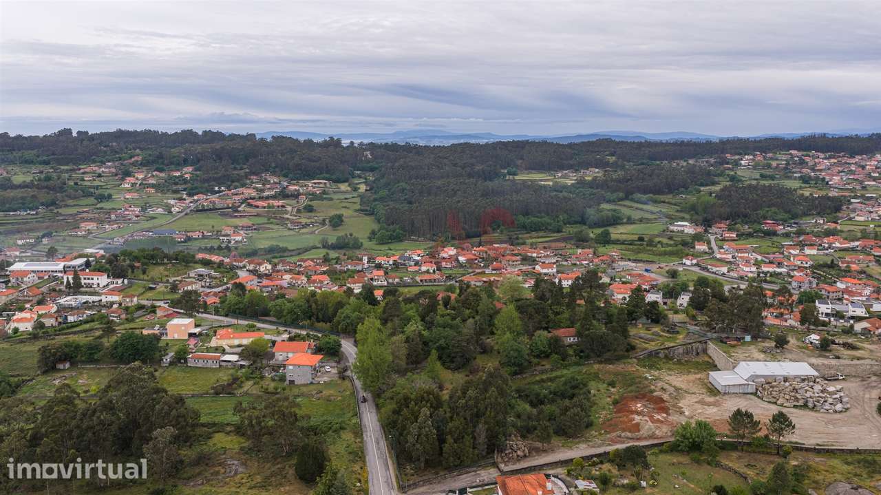 Terreno de 7153 m2 com Potencial de Construção em Monte Córdova – Sant - Grande imagem: 3/13
