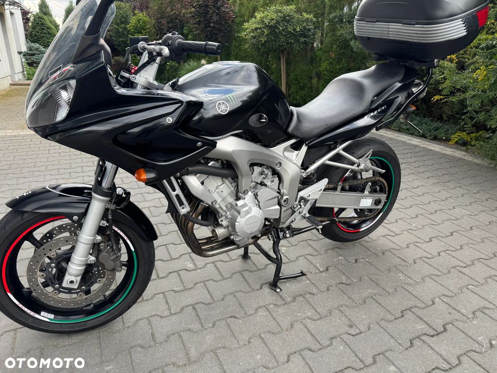 Yamaha FZ6 - 10