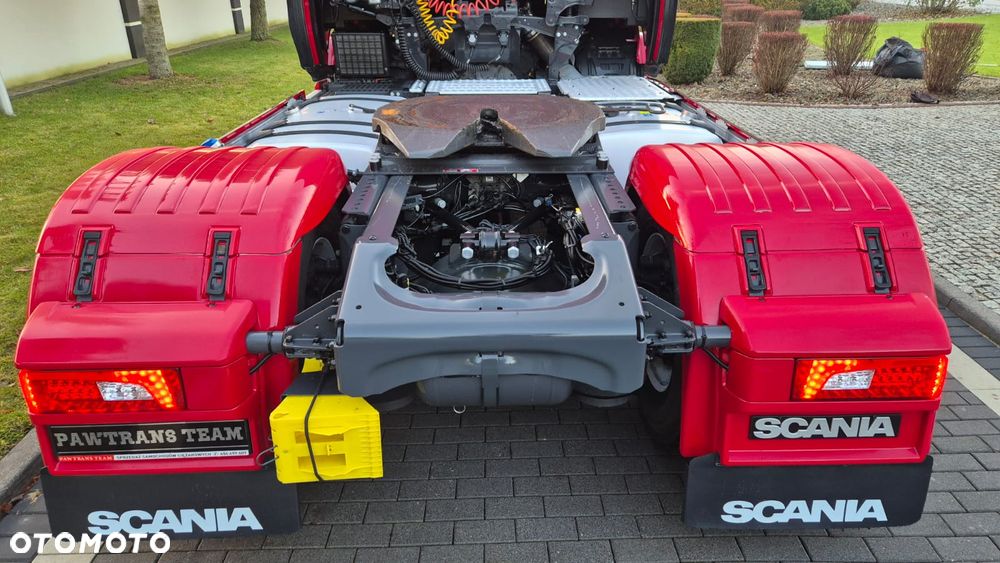 Scania SCANIA///S530///V8///2022///RETARDER/// FULL LED///KLIMATYZACJA POSTOJOWA/// ZABUDOWY MIĘDZYOSIOWE///WAGA/// SKÓRY///NAWIGACJA///BARDZO BOGATA WERSJA///STAN BARDZO DOBRY - 18