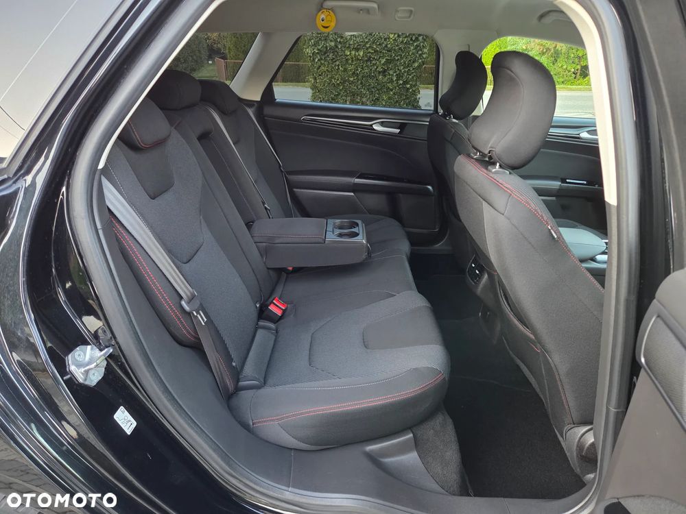 Ford Mondeo 2.0 TDCi ST-Line - 23