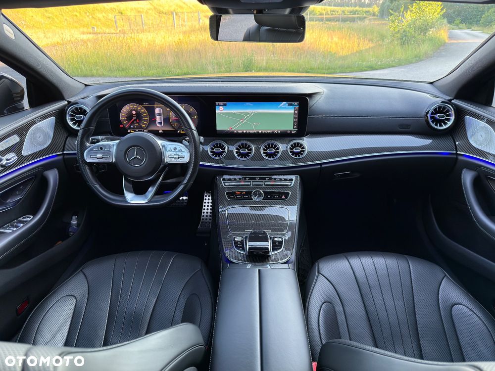 Mercedes-Benz CLS - 22