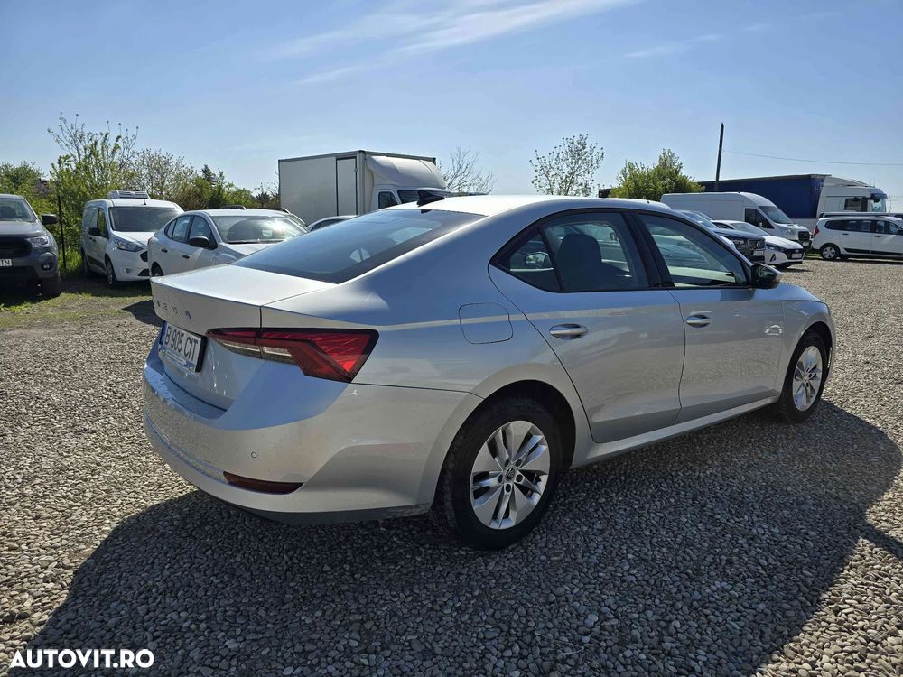 Skoda Octavia - 4