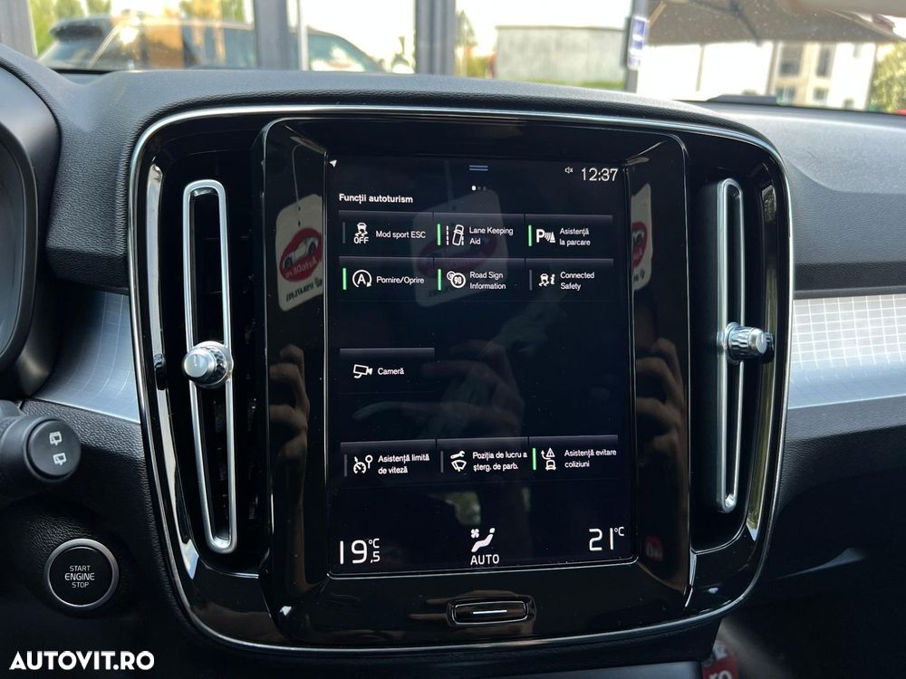 Volvo XC 40 - 11