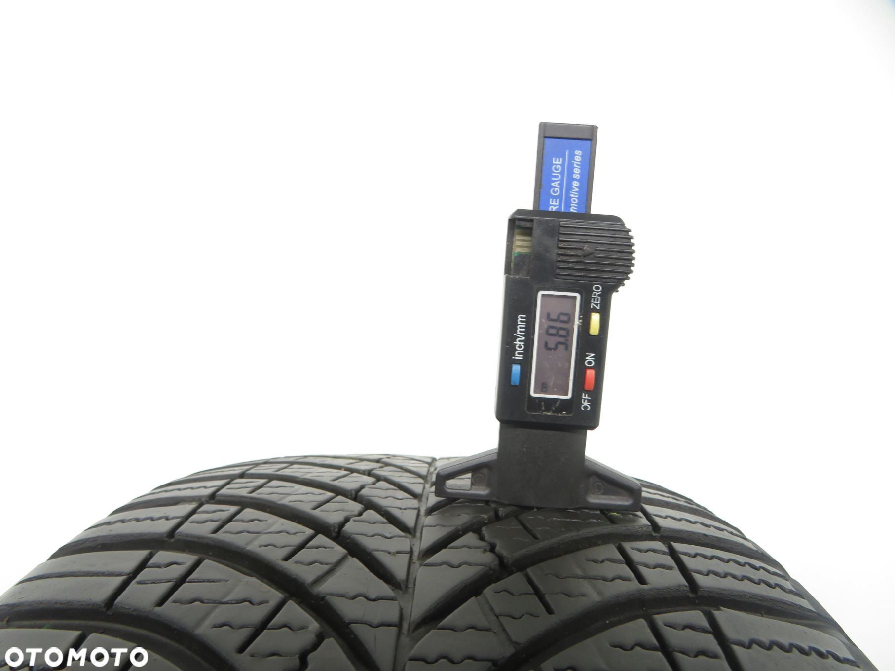 1x 225/40R19 OPONA CAŁOROCZNA Goodyear Vector 4Seasons G3 93W XL - 8
