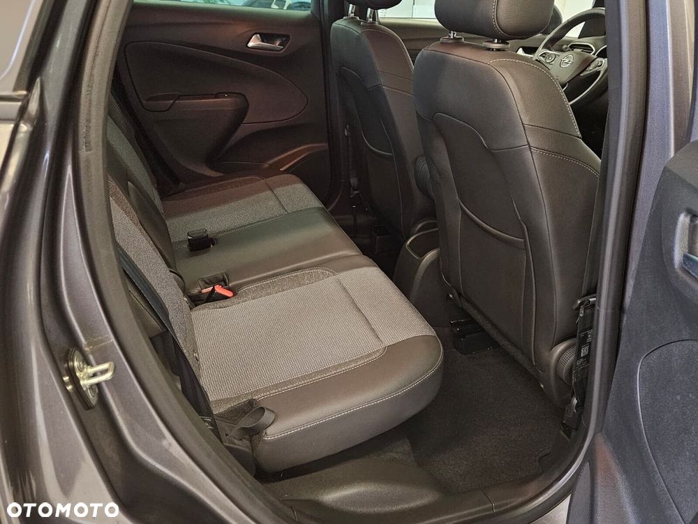 Opel Crossland X - 11