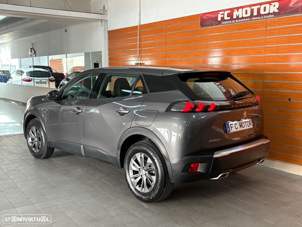 Peugeot 2008 1.2 PureTech Active Pack EAT8 - 6