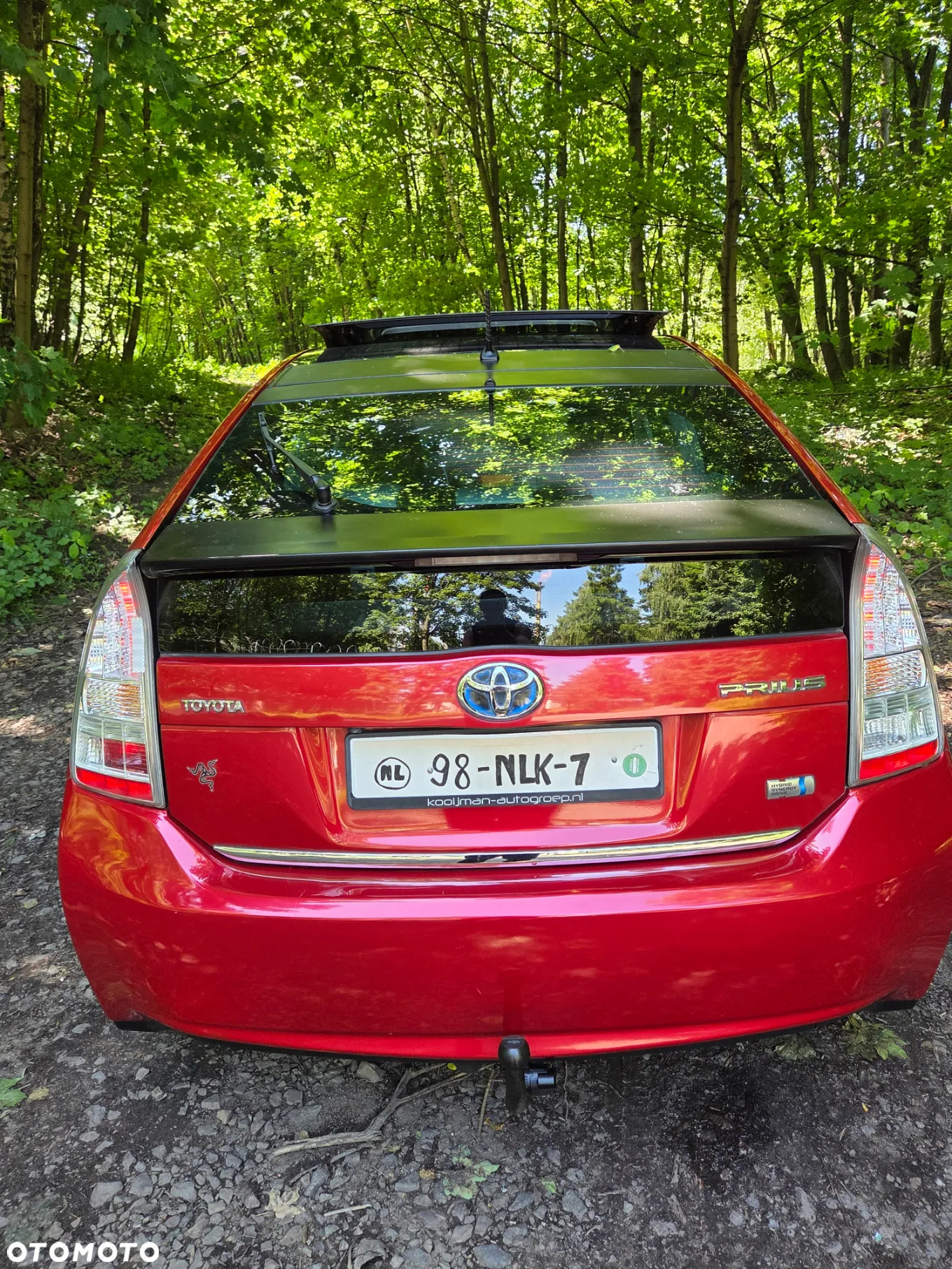 Toyota Prius (Hybrid) Executive - 9