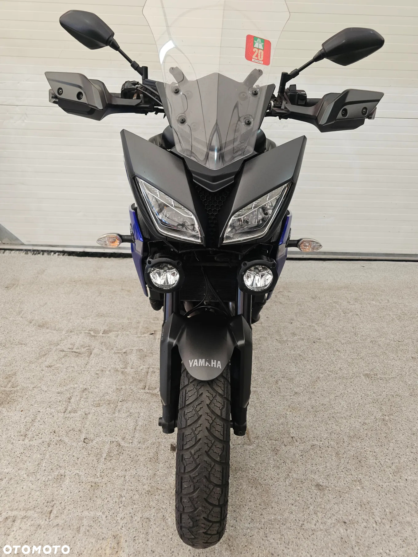 Yamaha MT - 16
