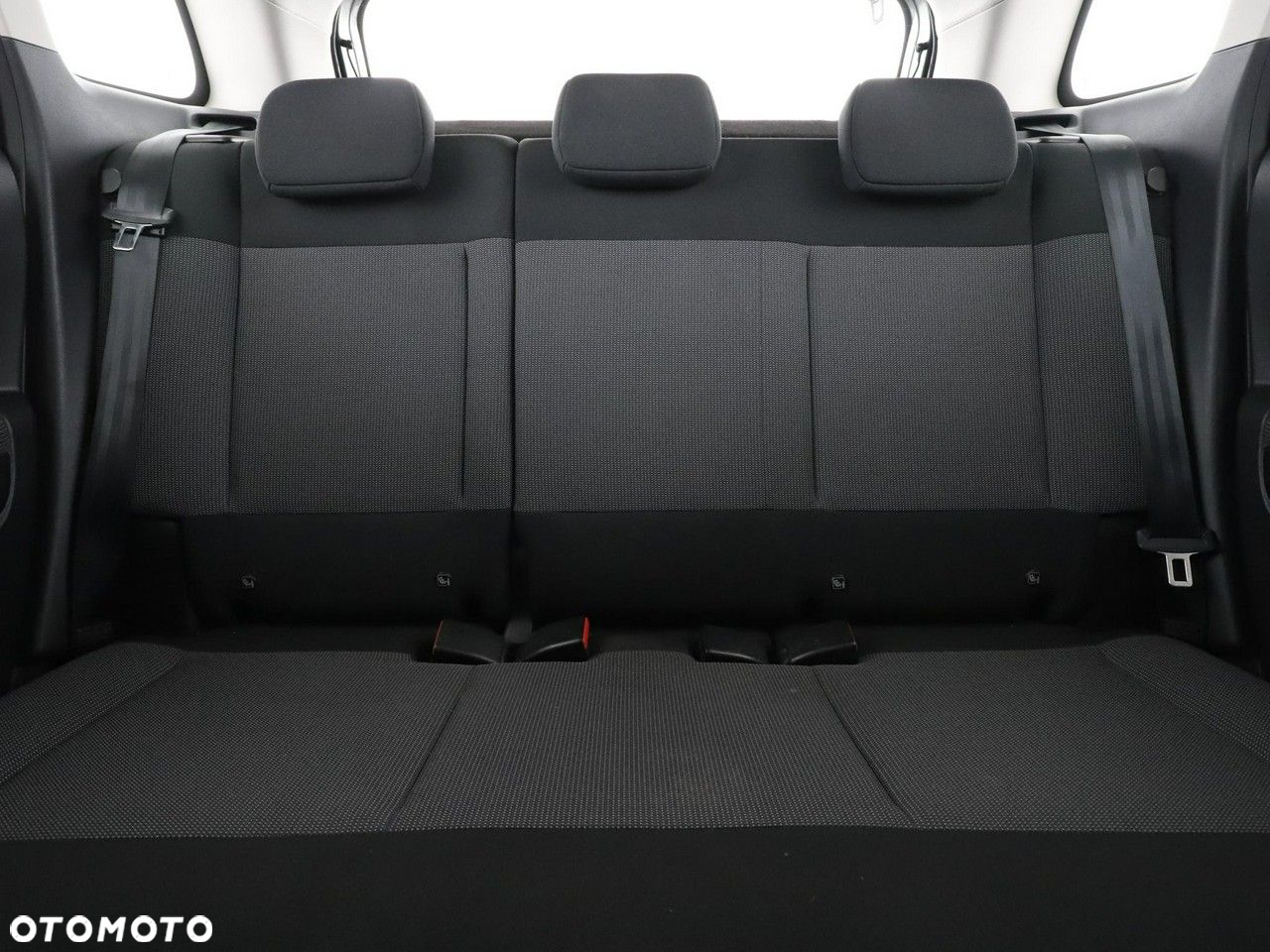 Citroën C3 Aircross 1.5 BlueHDi Feel S&S - 18