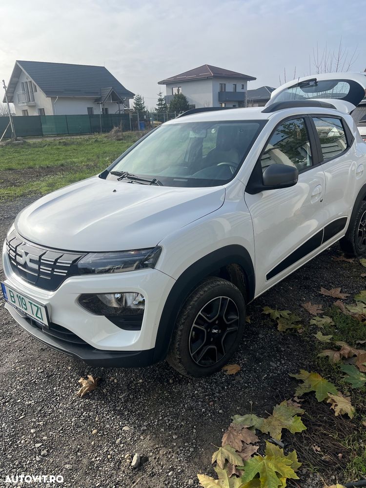 Dacia Spring Essential - 8