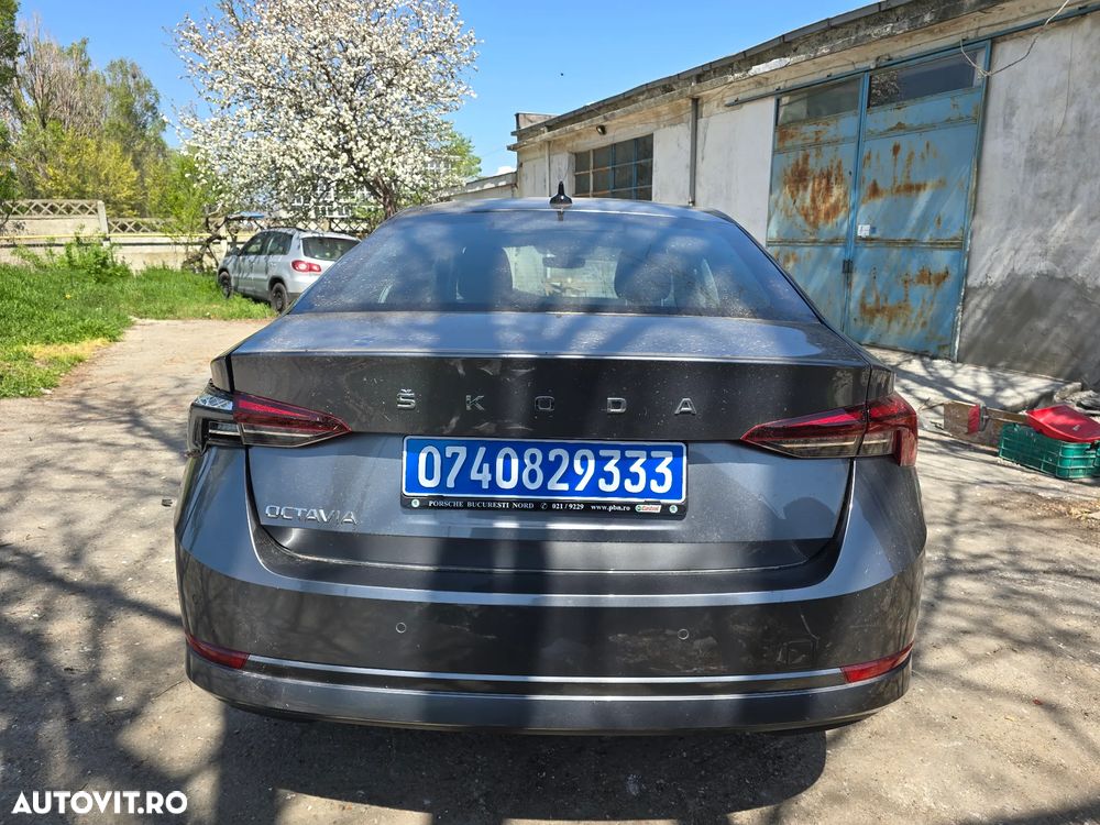 Skoda Octavia Combi 2.0 TDI DSG Ambition - 5