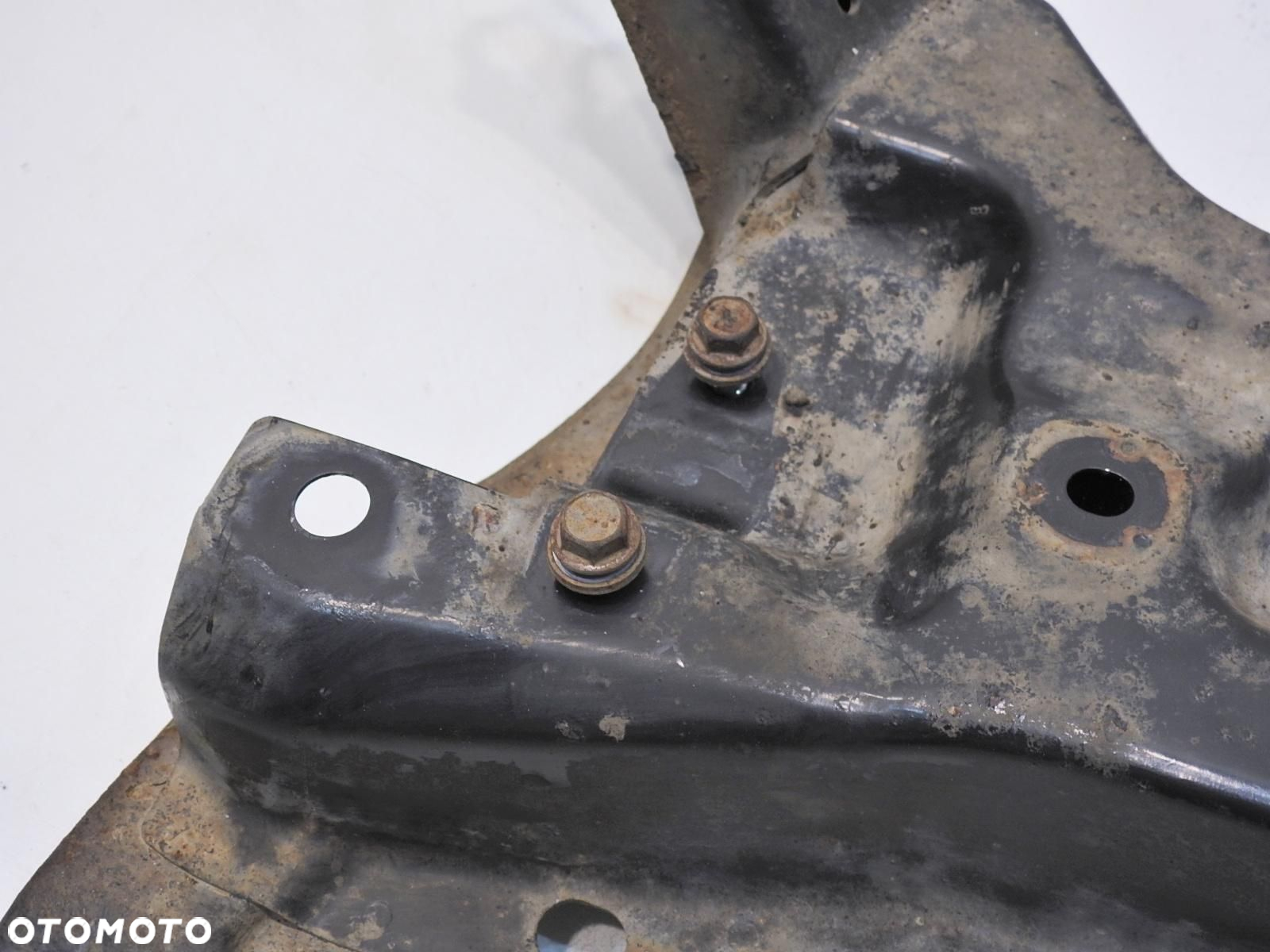 WÓZEK SANKI PRZÓD TOYOTA AYGO I 1.0 - 4