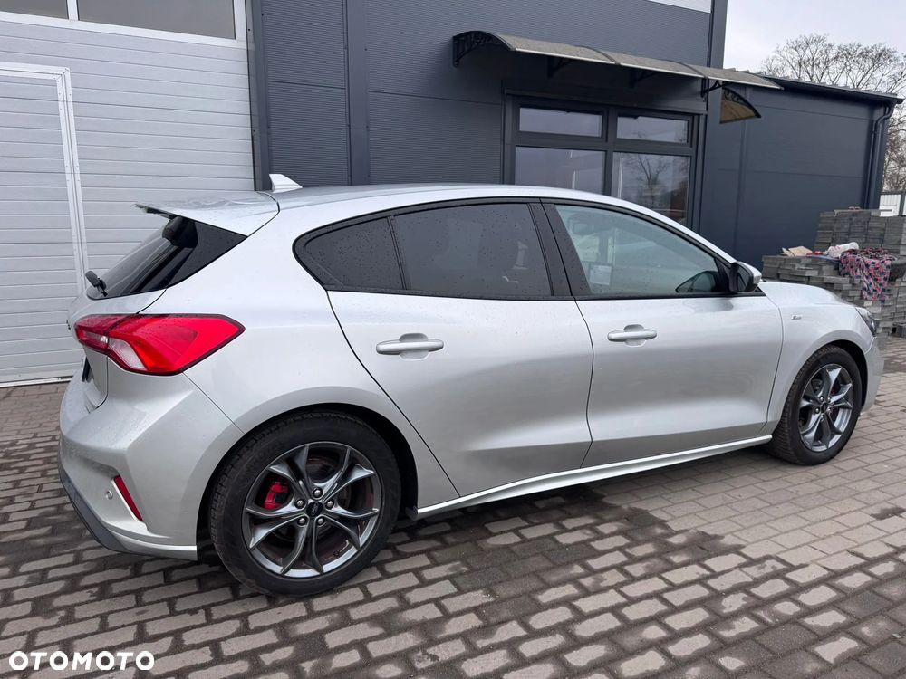 Ford Focus 1.5 EcoBlue Start-Stopp-System ST-LINE X - 10