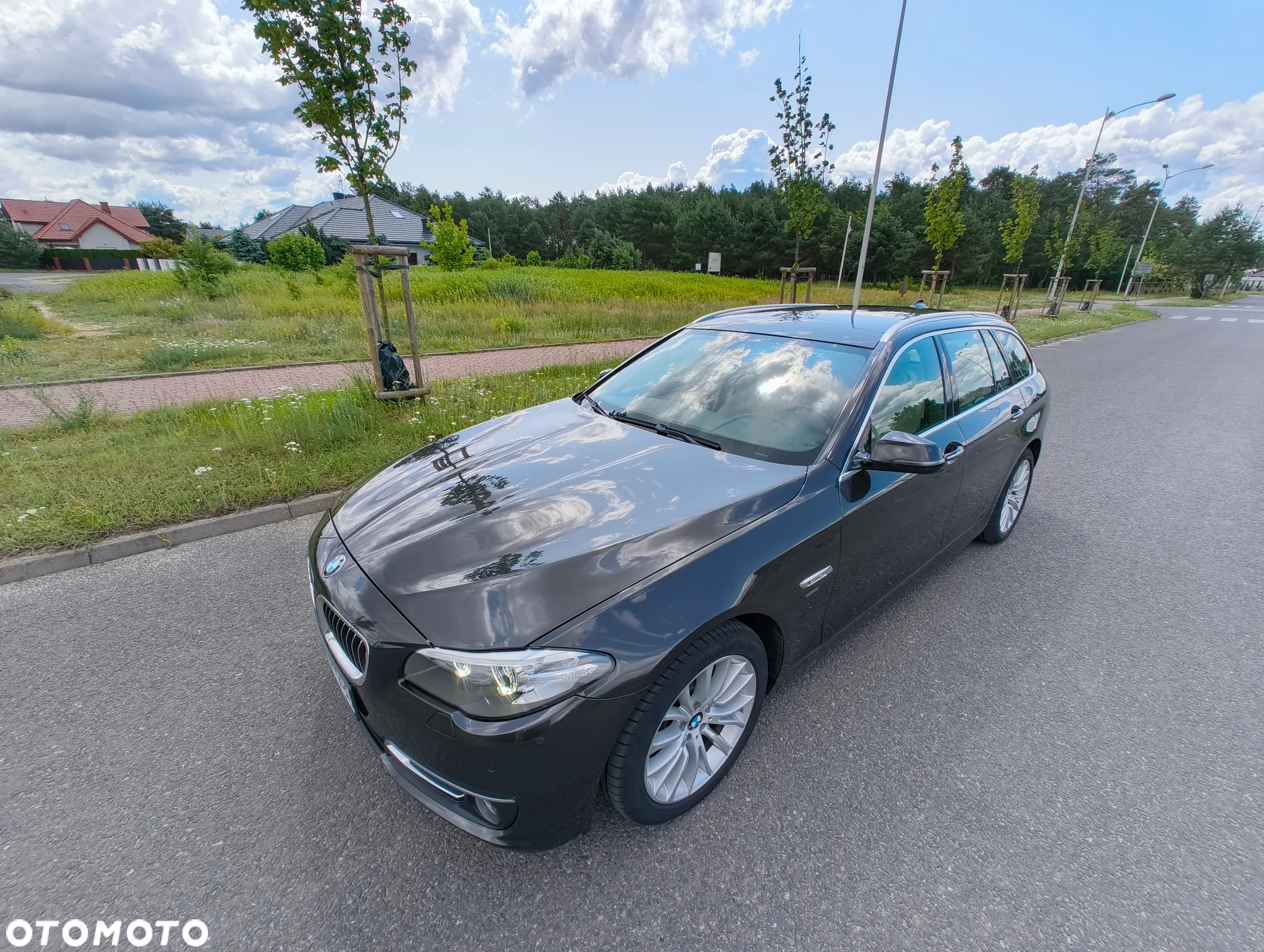 BMW Seria 5 520d Touring Luxury Line - 4