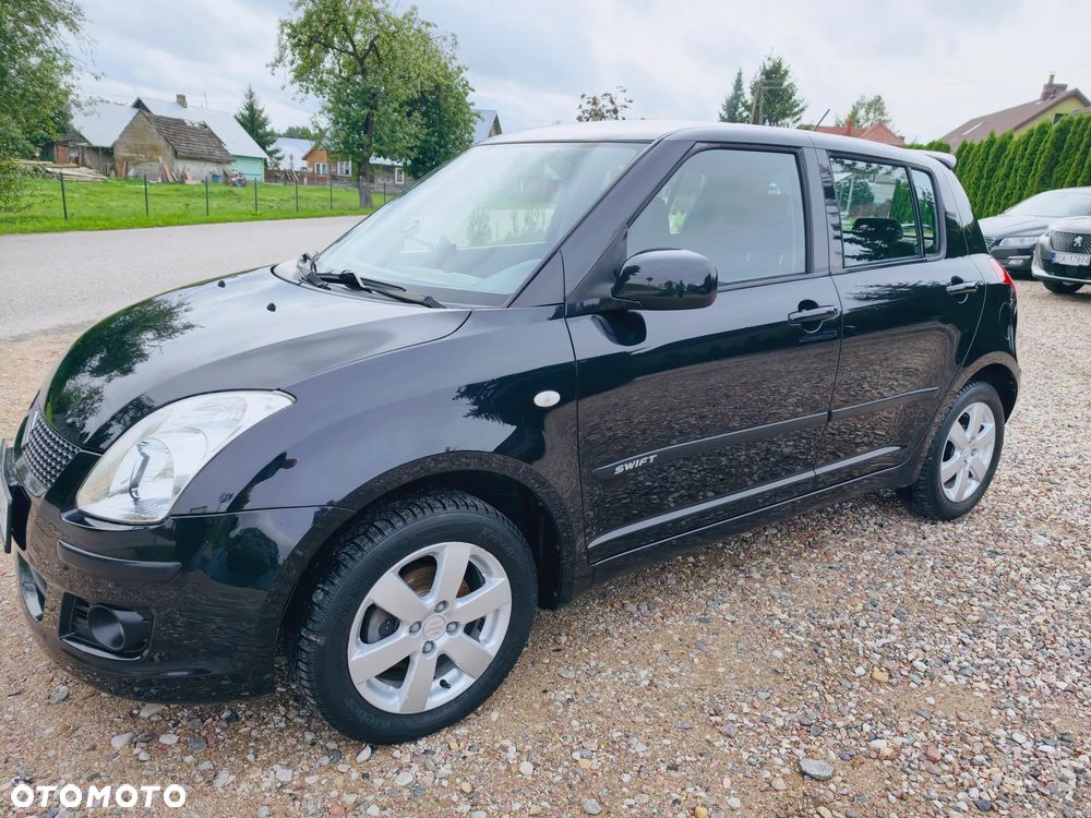 Suzuki Swift 1.3 GS / Premium 4WD - 17