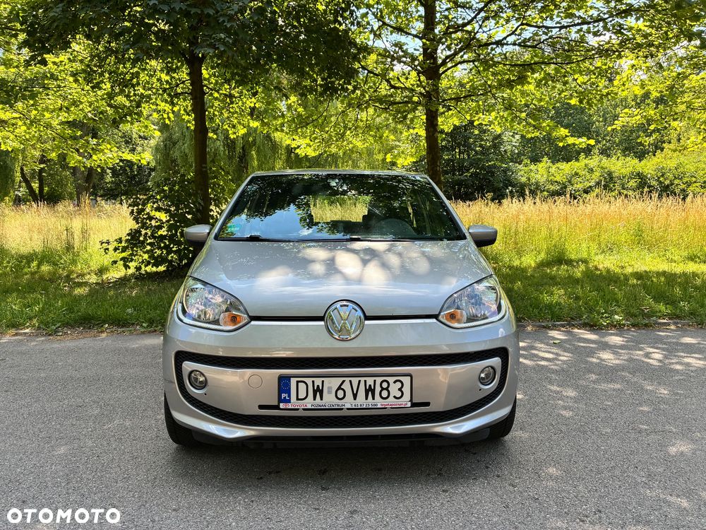 Volkswagen up! BlueMotion Technology club - 4