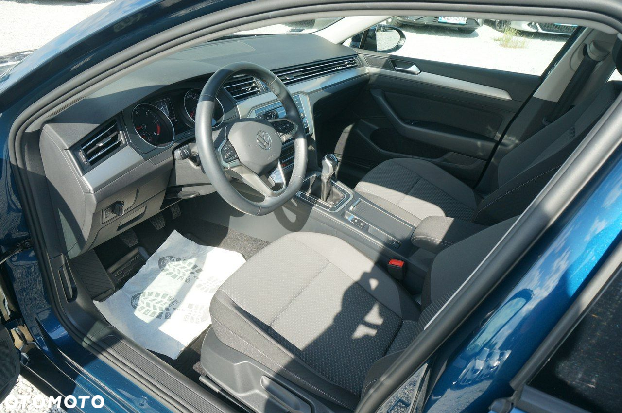 Volkswagen Passat 2.0 TDI EVO Essence - 20