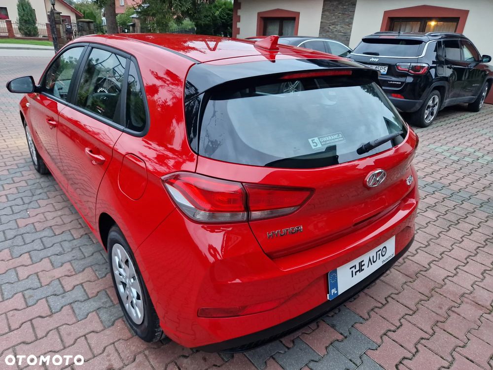 Hyundai i30 1.5 DPI Classic + - 34