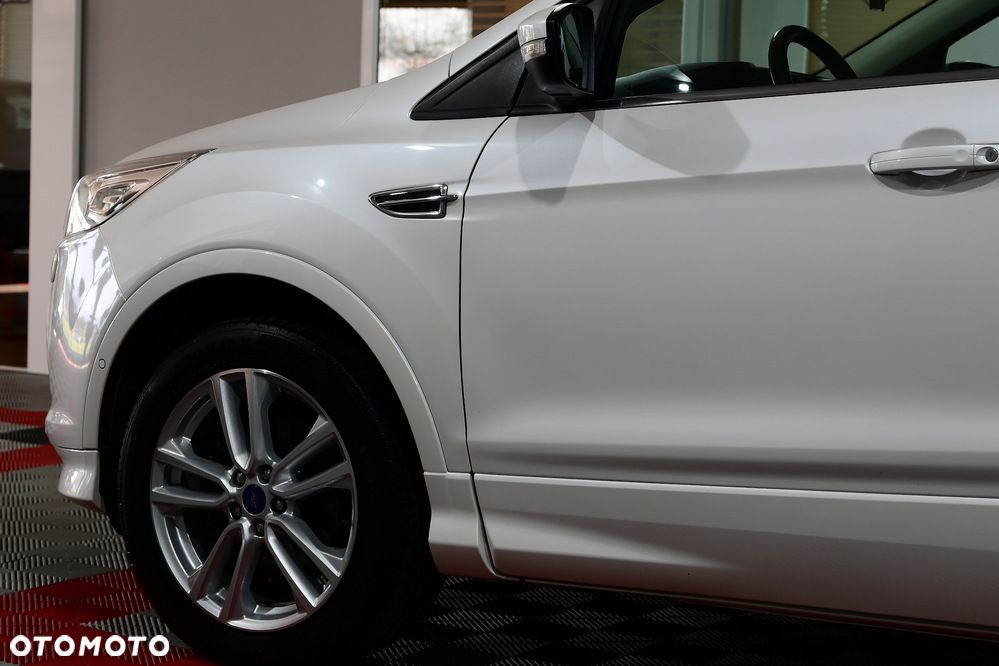 Ford Kuga 2.0 TDCi 4x4 Individual - 38