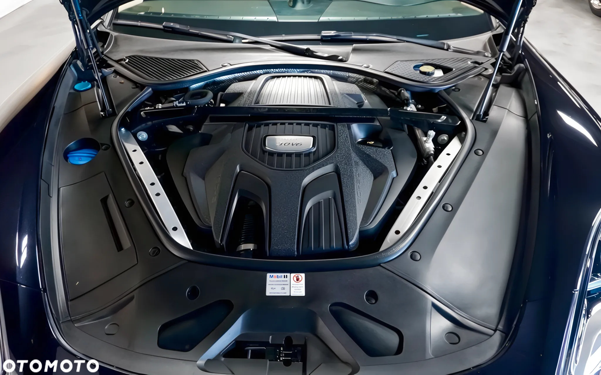 Porsche Panamera 4 Executive - 14