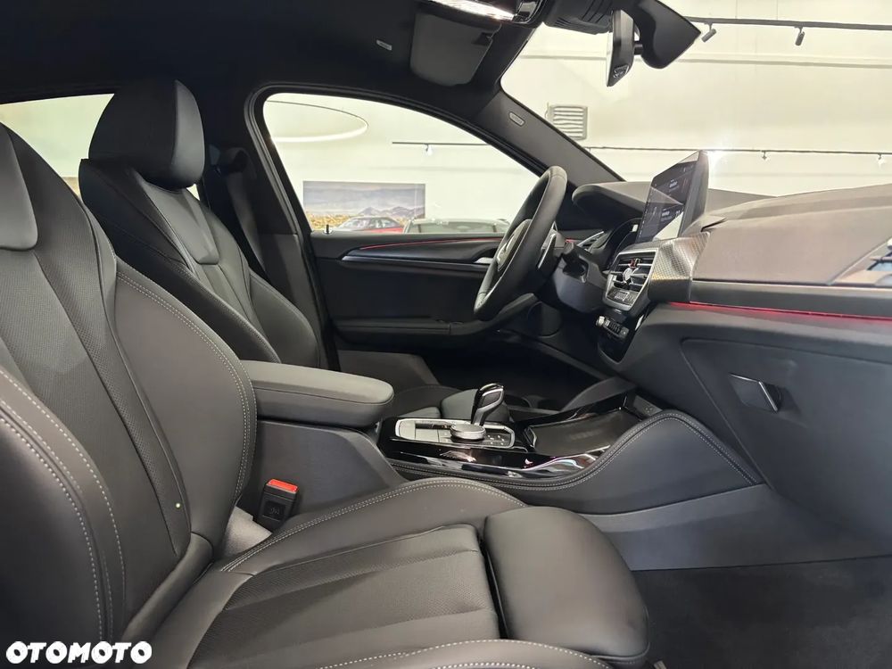 BMW X4 - 25