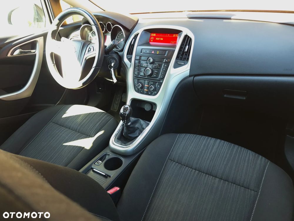 Opel Astra 1.4 Turbo Design Edition - 7