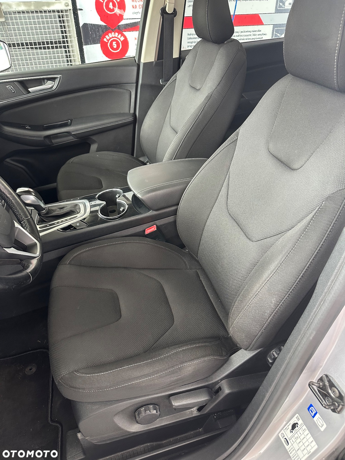 Ford S-Max 2.0 TDCi Titanium PowerShift - 10