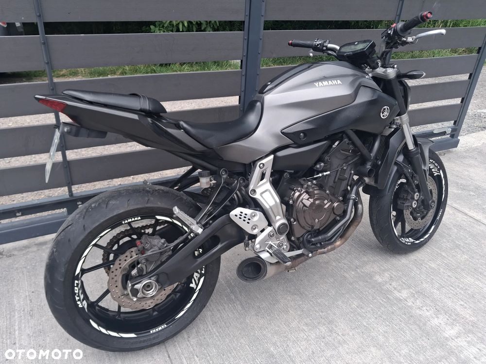 Yamaha MT - 5
