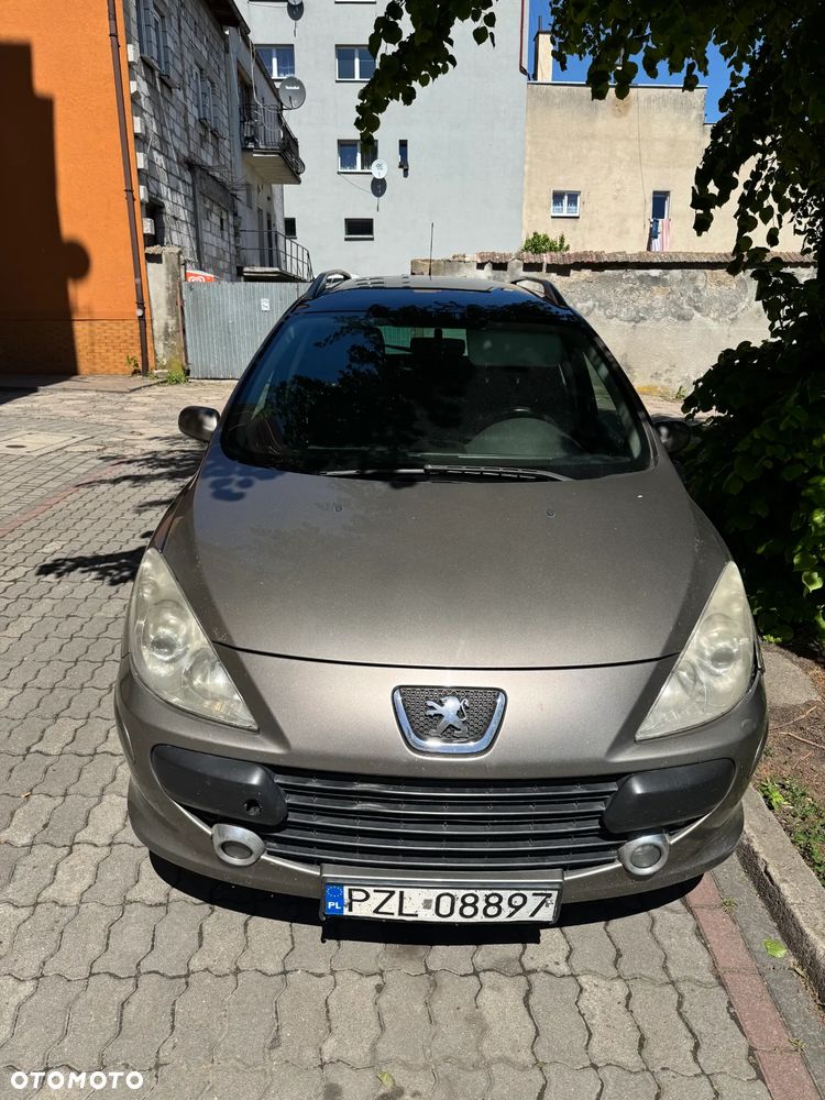 Peugeot 307 HDi 110 Premium - 2