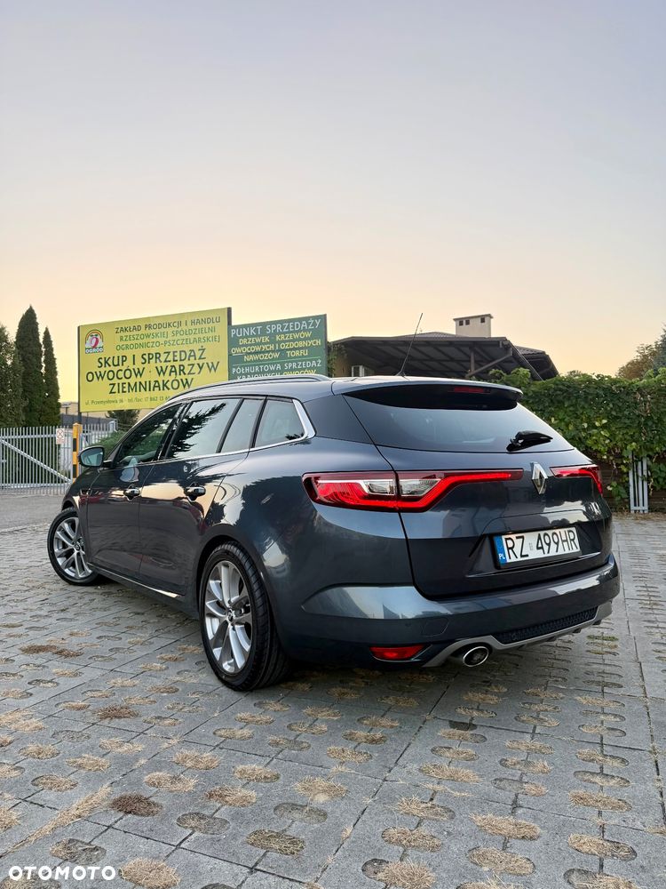 Renault Megane ENERGY TCe 205 EDC GT - 16