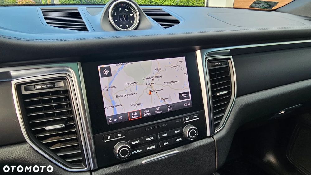 Porsche Macan Standard - 11