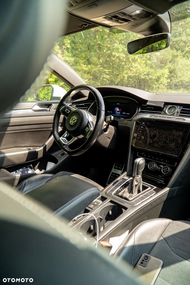 Volkswagen Arteon 2.0 TDI Bi-Turbo SCR 4Mot R-Line DSG - 15