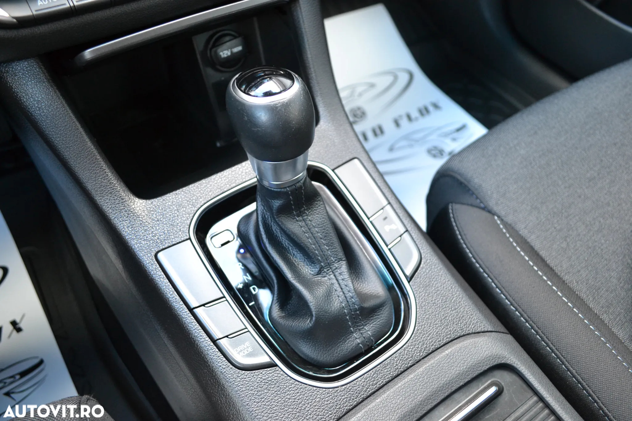 Hyundai i30 Kombi 1.6 CRDI 48V-Hybrid DCT Prime - 28