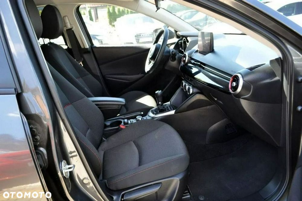 Mazda 2 SKYACTIV-G 90 Sports-Line - 35