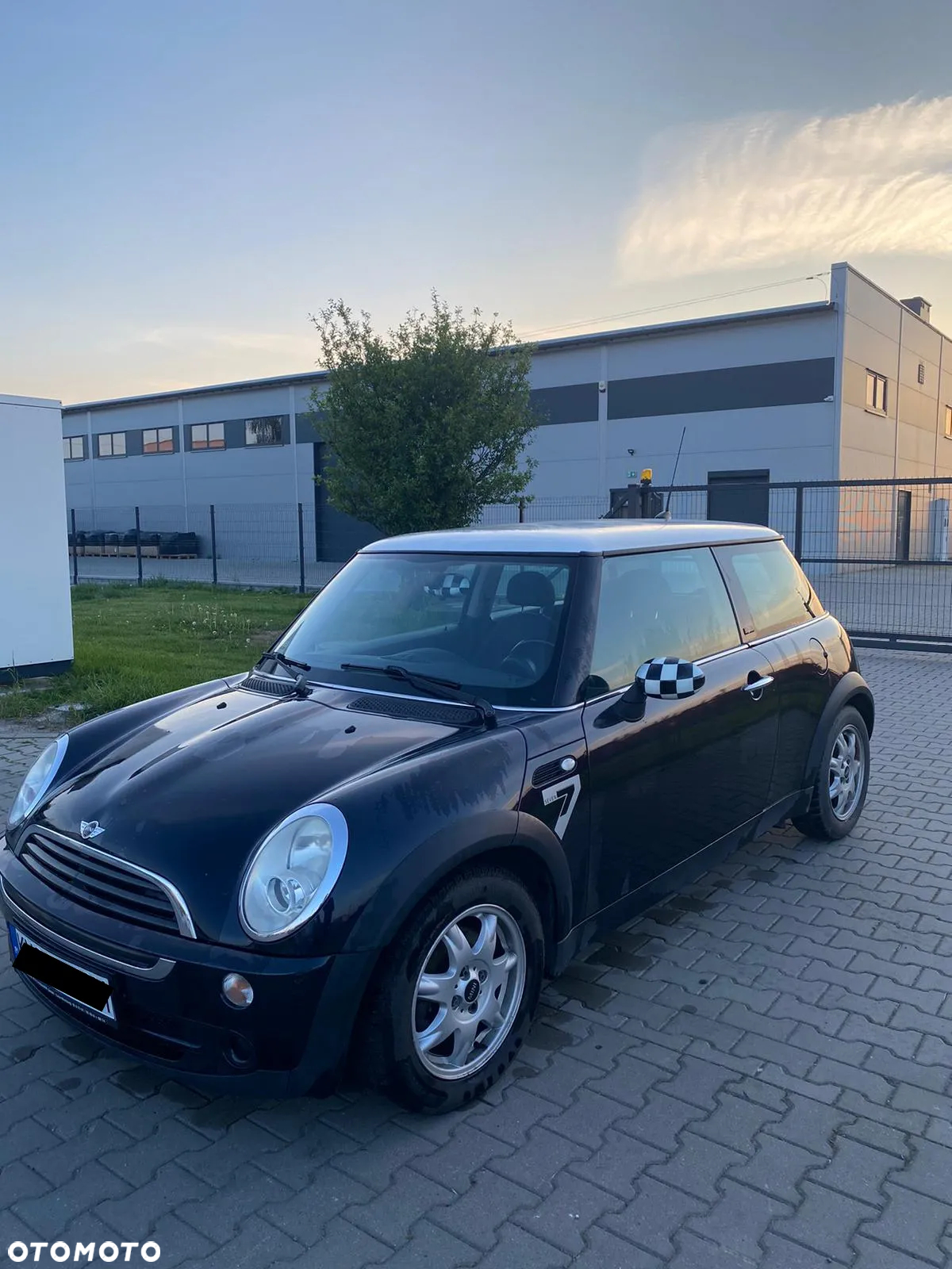 MINI ONE Standard - 3