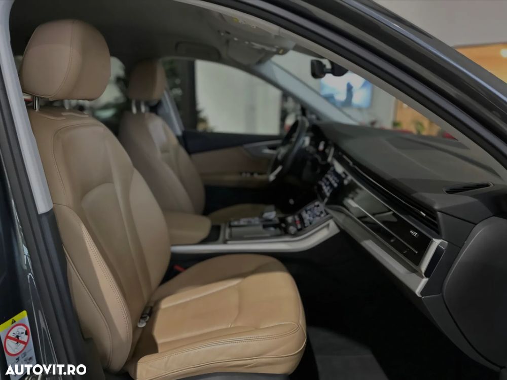 Audi Q7 - 12