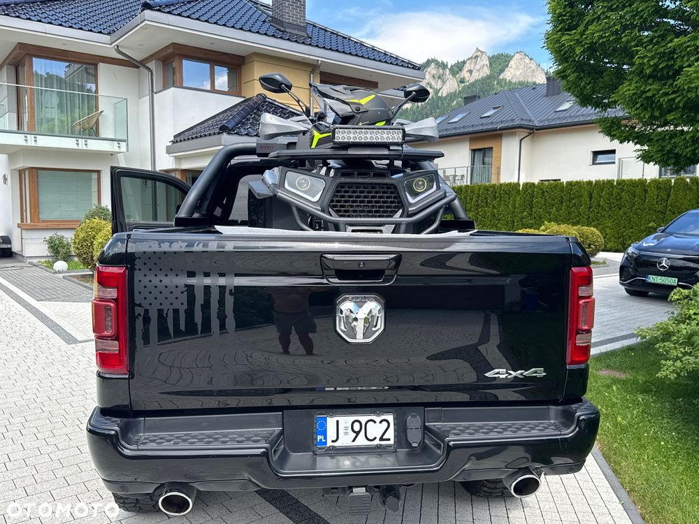 RAM 1500 Crew Cab Laramie - 24