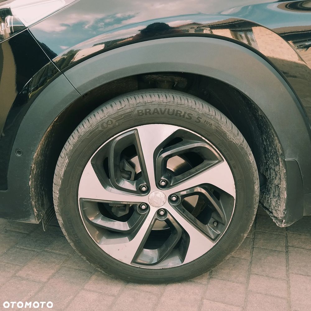 Hyundai Tucson 2.0 CRDI Premium 4WD - 25