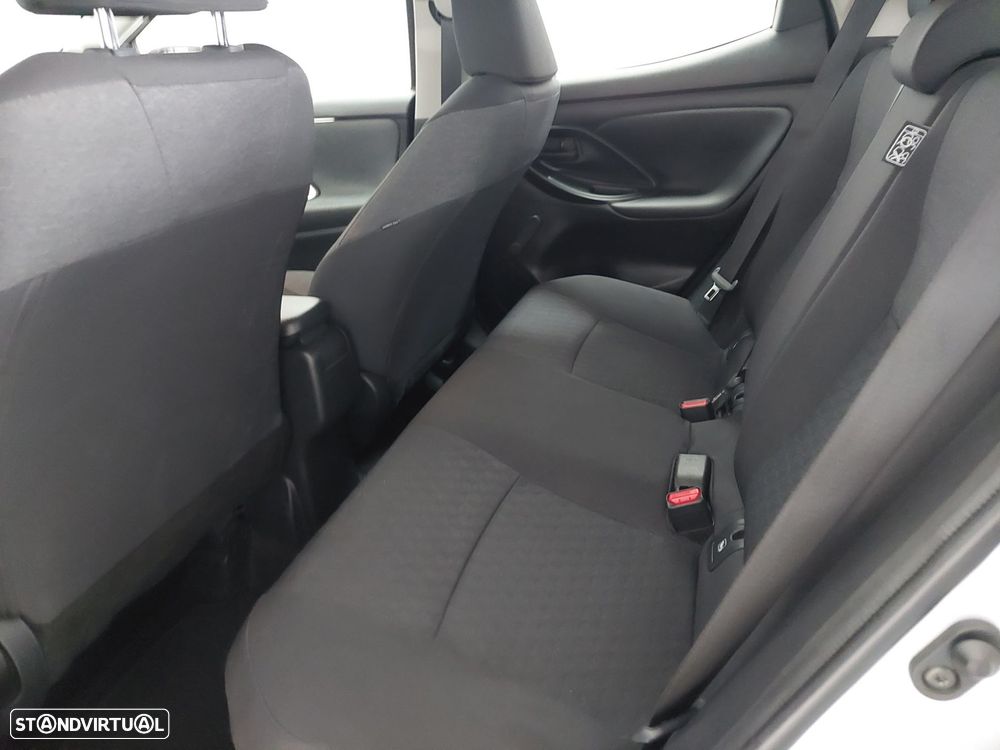 Toyota Yaris 1.5 HDF Comfort Plus - 10