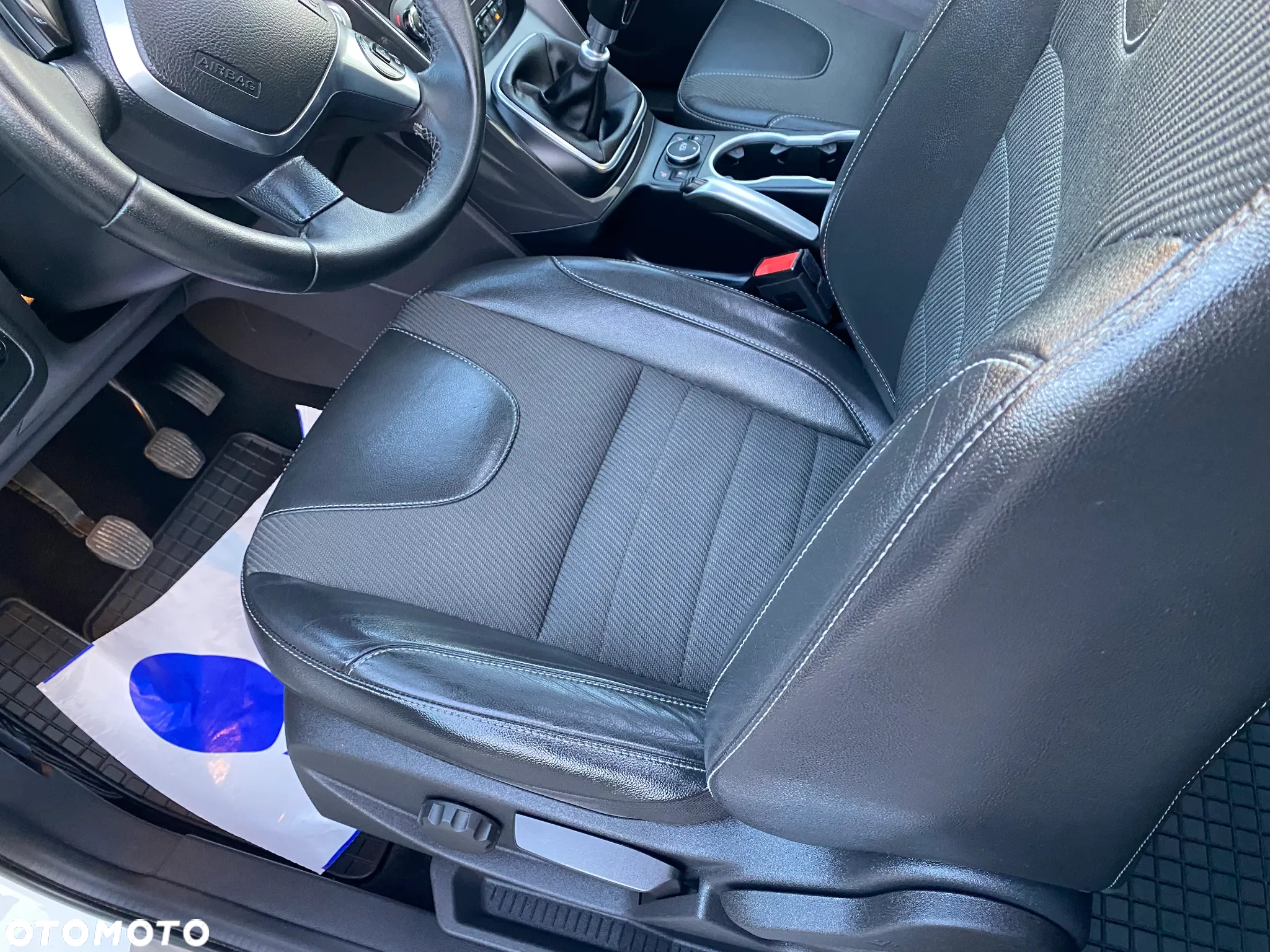 Ford Kuga 2.0 TDCi 4WD Titanium - 20