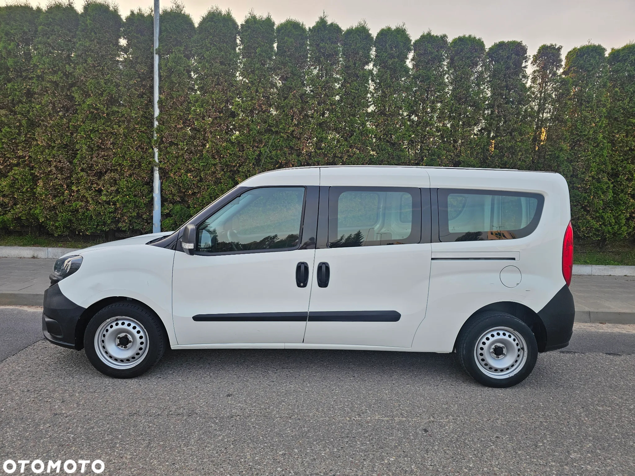 Fiat Doblo Maxi 1.4 Active - 2