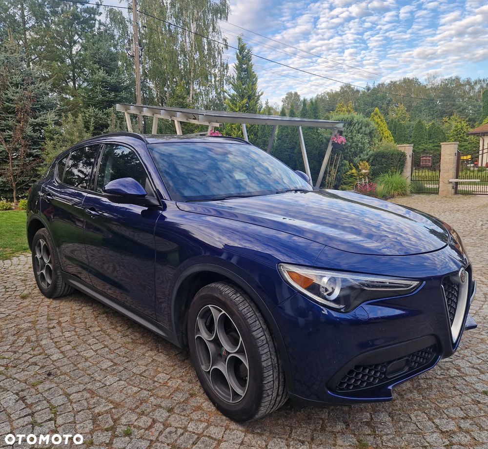 Alfa Romeo Stelvio 2.0 Turbo 16V AT8-Q4 Ti - 2