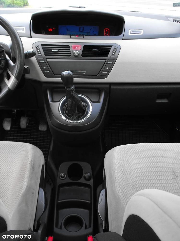 Citroën C4 Picasso - 21
