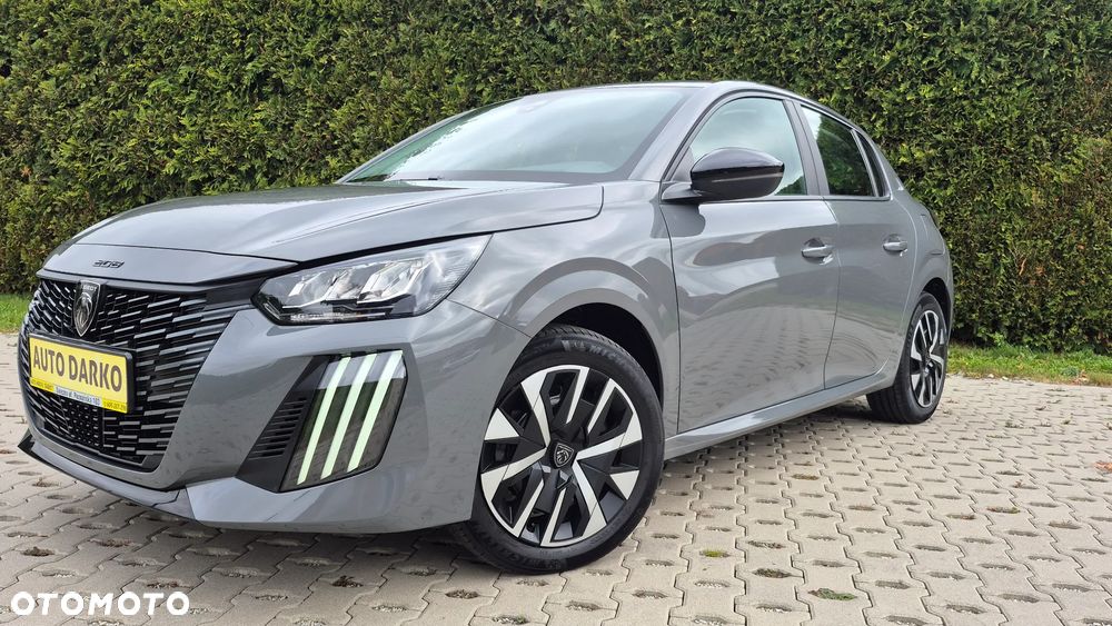 Peugeot 208 - 35