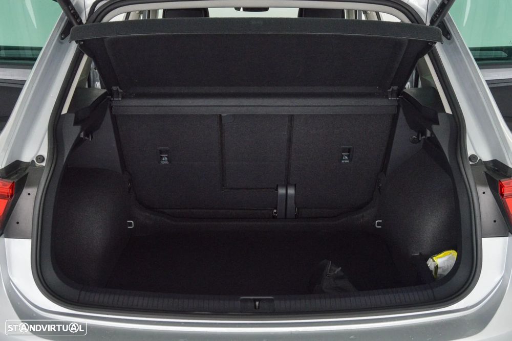 VW Tiguan 2.0 TDI Life DSG - 14