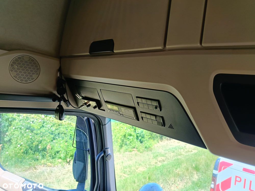Mercedes-Benz ACTROS 4163 630km 8x4 180T - 6
