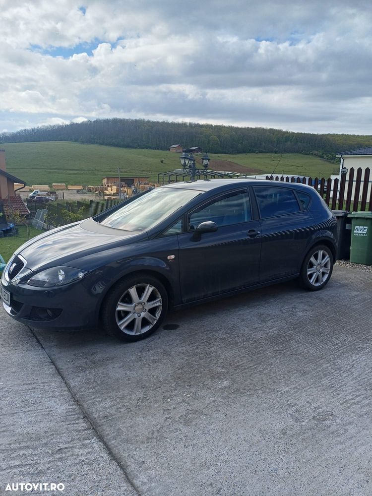 Seat Leon 2.0 TDI DPF DSG FR - 2