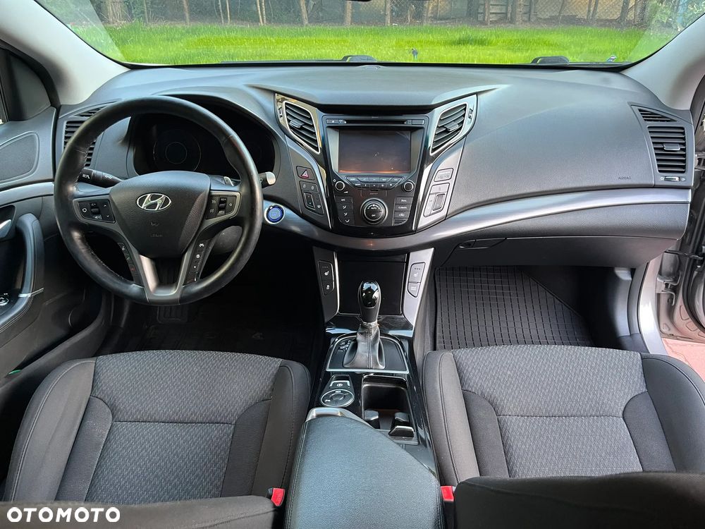 Hyundai i40 1.7 CRDi Classic DCT - 16