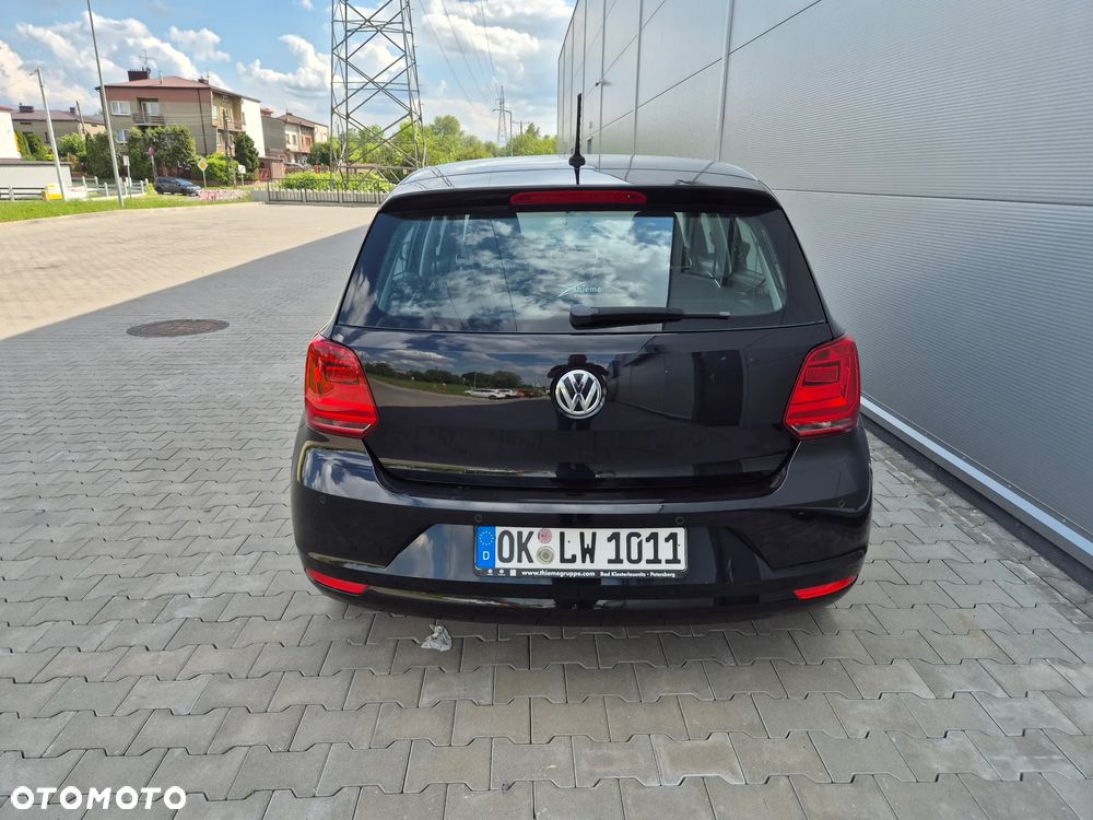 Volkswagen Polo 1.0 (Blue Motion Technology) SOUND - 11